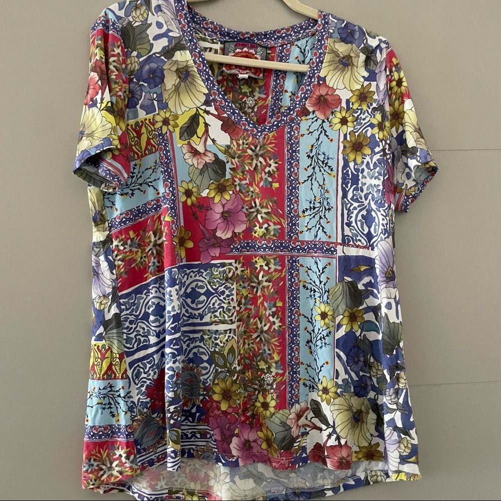 JOHNNY WAS Midsummer Favorite Tee